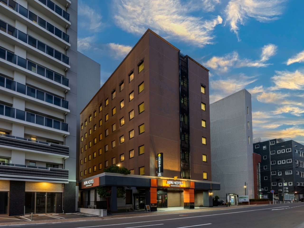 アパホテル〈長崎駅南〉