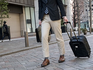 出張はどこからどこまでが勤務時間？